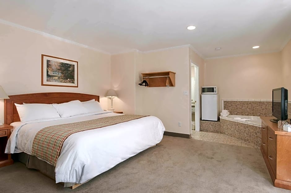 Travelodge by Wyndham Kamloops