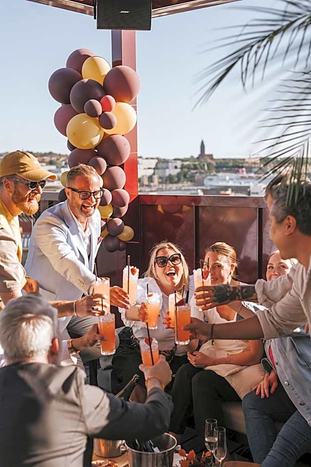 Clarion Hotel The Pier