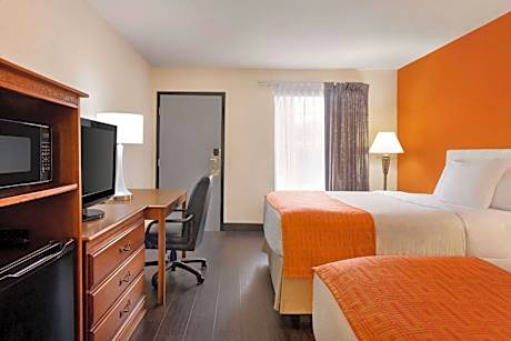 Queen Room with Two Queen Beds - Non-Smoking
