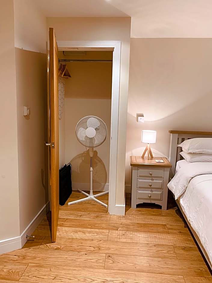 Plumptons Farm Holiday Lodges