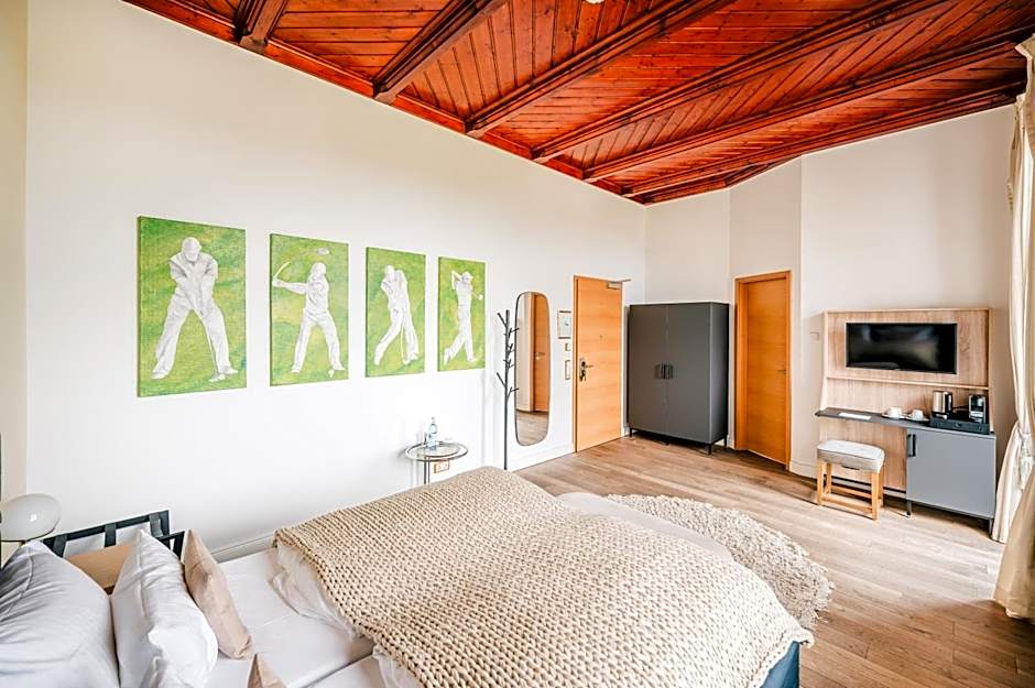 SCHLOSS RANZOW - kleines Romantik Hotel - Wellness - Golfplatz - Hochzeiten & Feiern