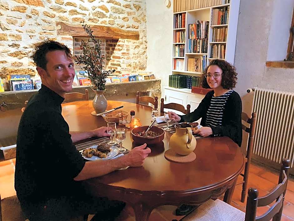 Ferme équestre & Chambres d'hôtes Gateau Stables proche Guédelon