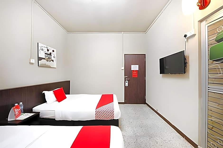 OYO 507 Aikka Hotel