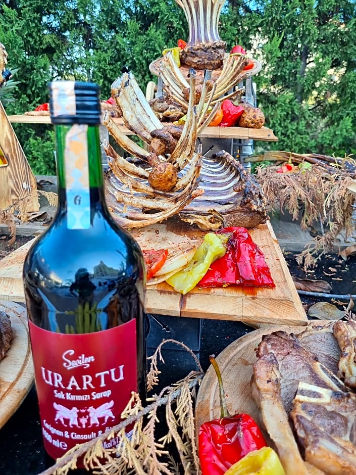 J'Adore Deluxe Hotel & Spa