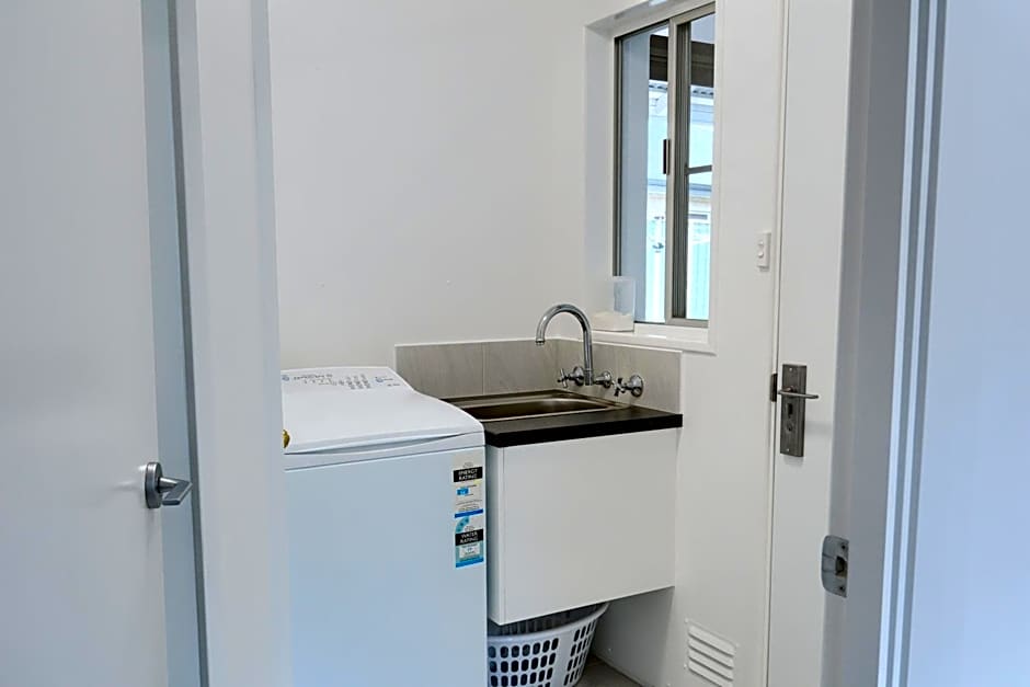 Pelicans Albany Middleton Beach