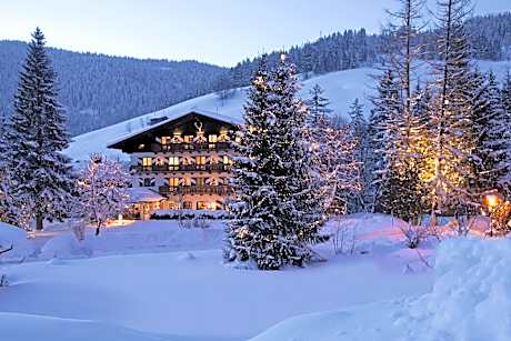 House of Hütter - Wachtelhof & SPA