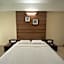 Hotel 3 Leaves