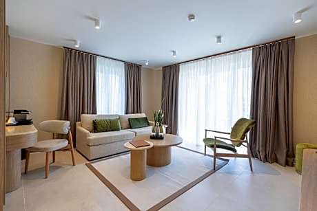 Suite with Balcony and Spa Access