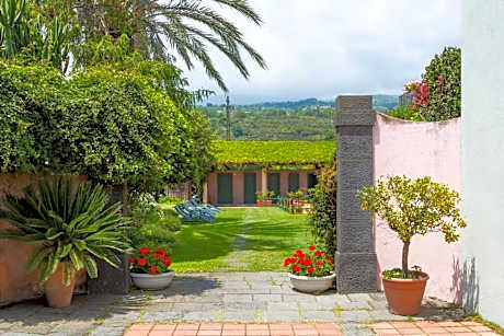 Etna Hotel