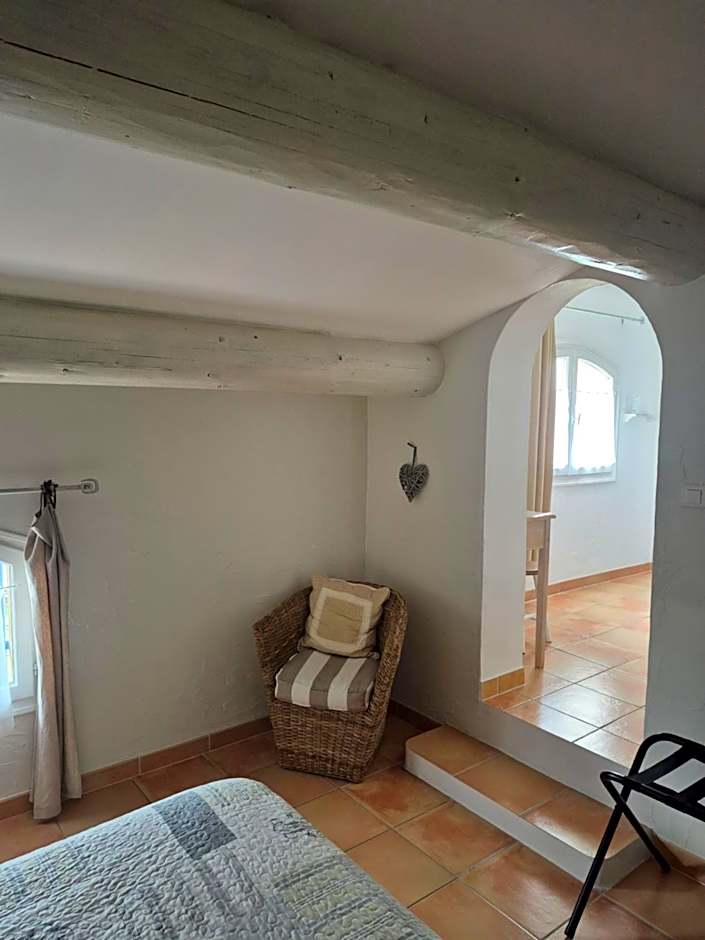 Mas Clement - Chambre et table d'hôtes