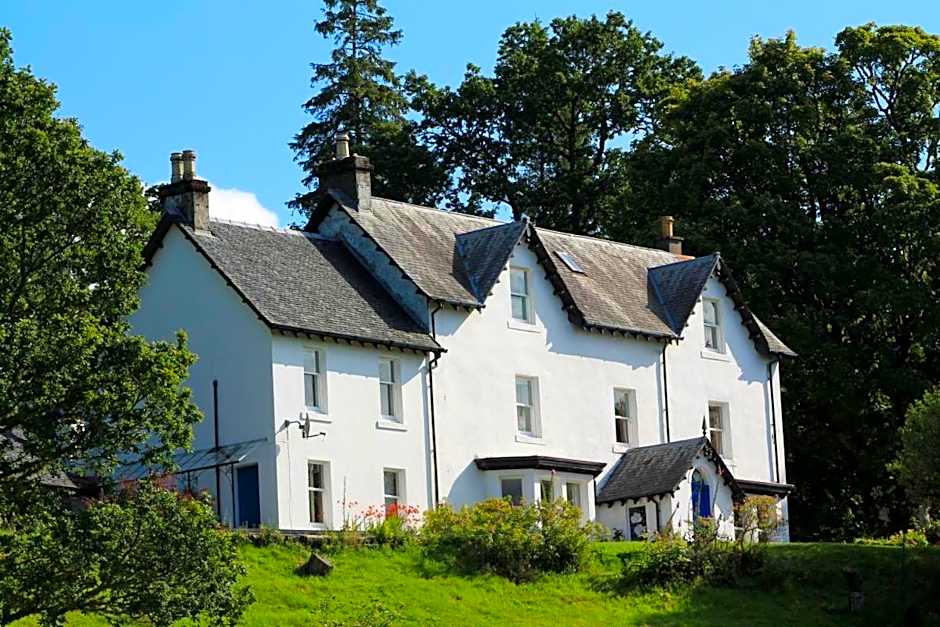 Tirindrish House B&B