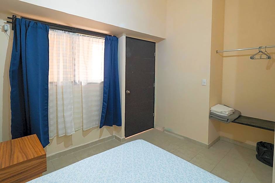 Nido Colibrí - Private Rooms and hostel Dorms in Remate de Paseo Montejo