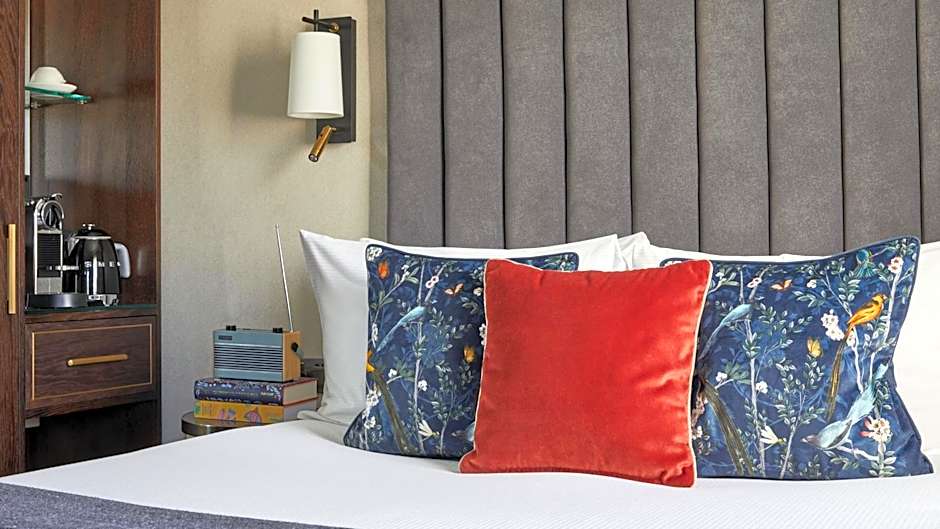 The Selwyn, Richmond