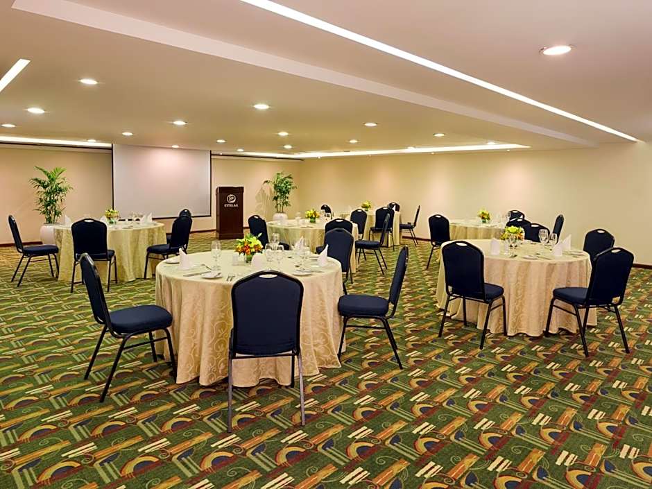 Hotel Estelar Miraflores