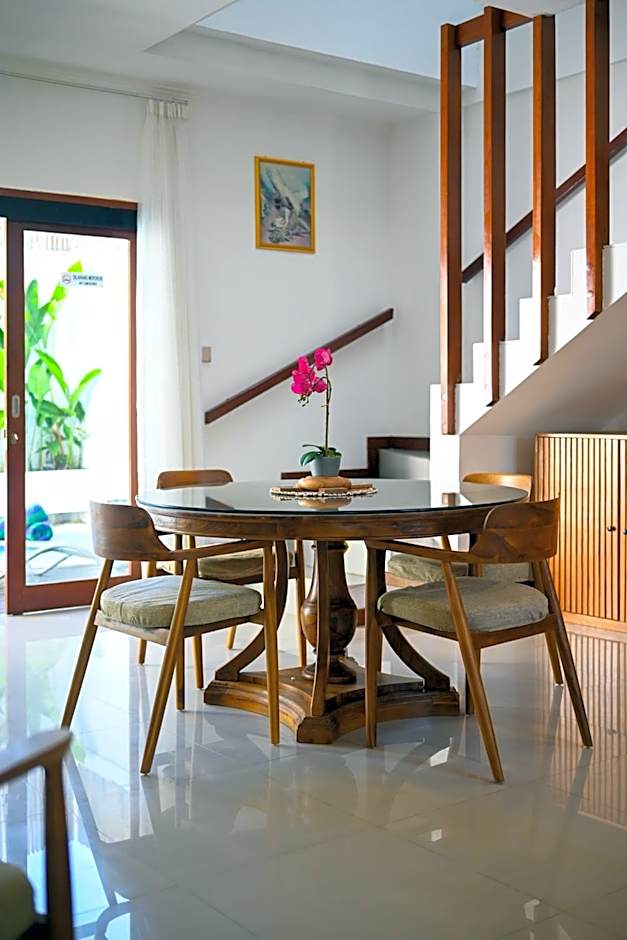PRIVATE 3BR - Yash Villa at Seminyak