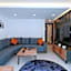 Mrt Suites Lara