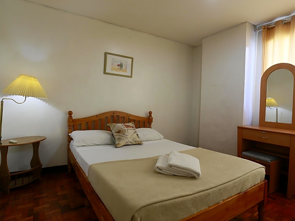 The Victor Hotel – Makati, NY