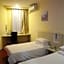 Hanting Hotel Niongbo Tianyi Square