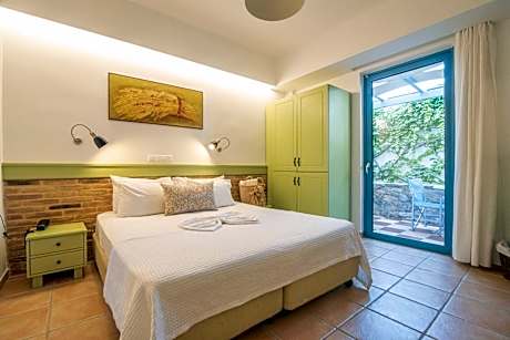 Double or Twin Room with Garden View - Ground Floor