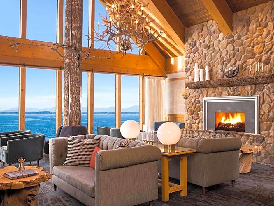 The Edgewater, A Noble House Hotel