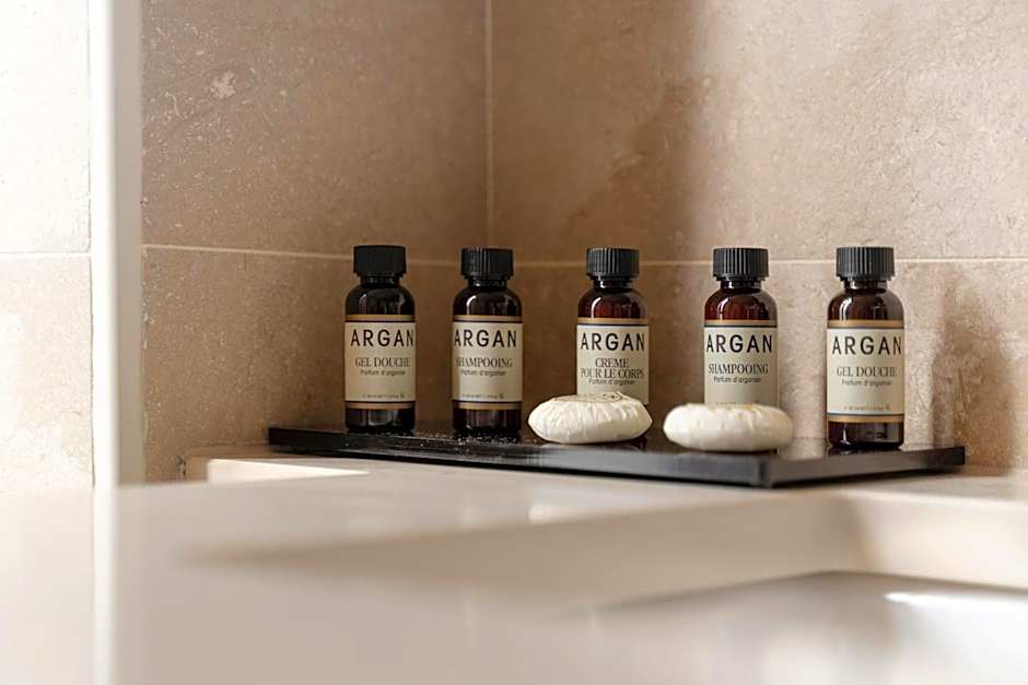 Hotel Saint-Louis Pigalle