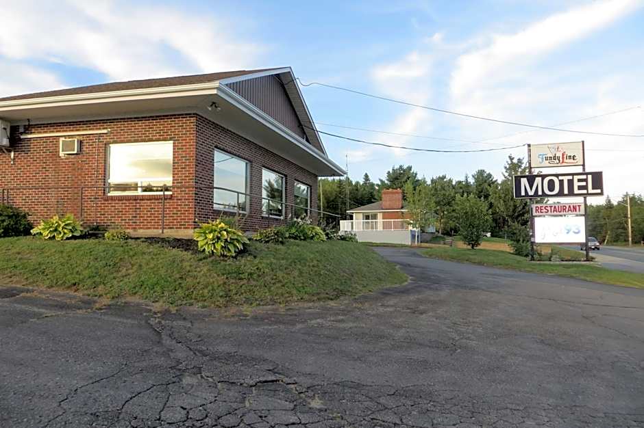 Fundy Line Motel