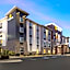 La Quinta Inn & Suites by Wyndham Greenville Woodruff Rd