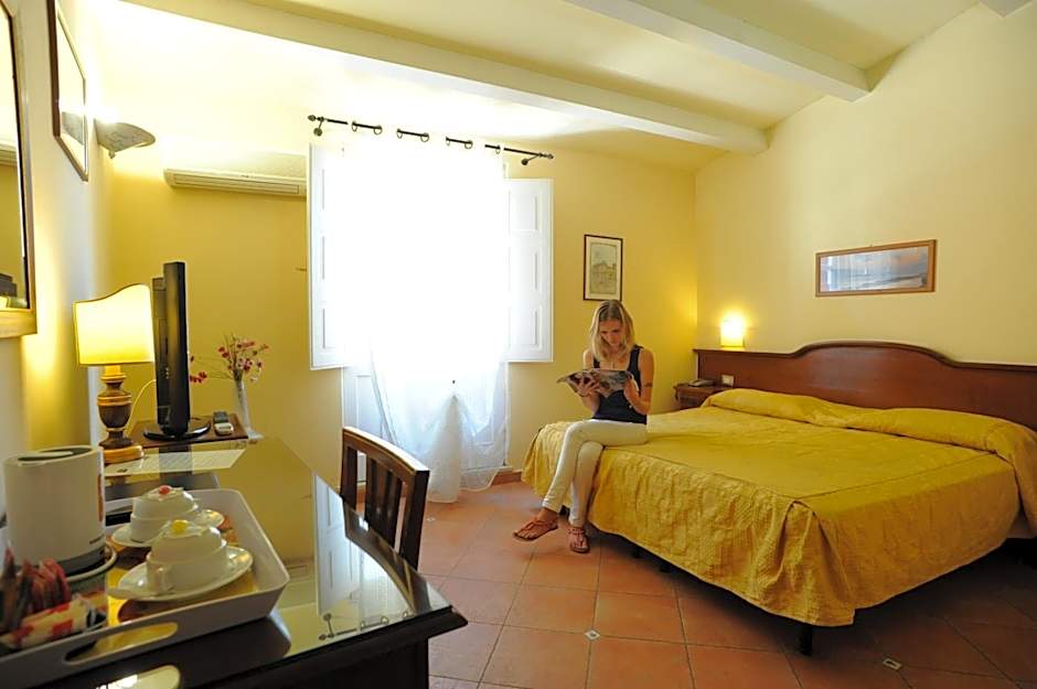 Hotel Mediterraneo