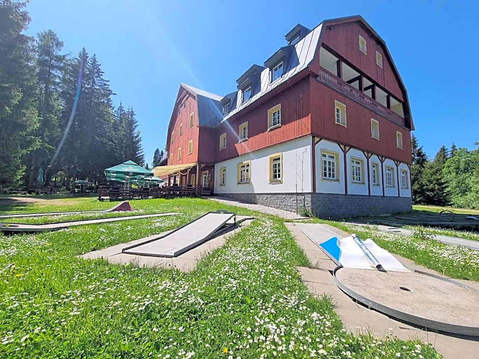 Hotel Lesní Chata