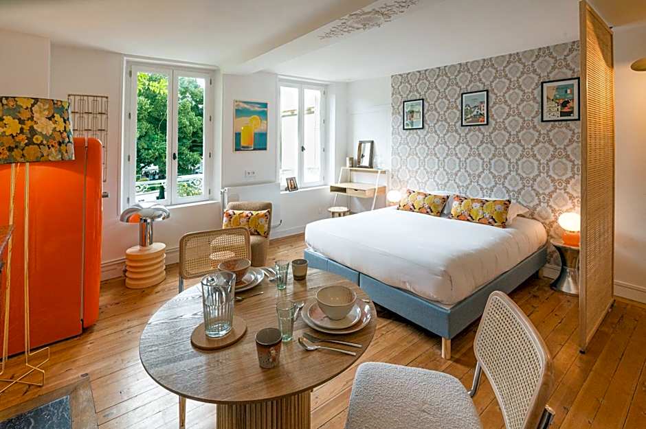 Villa Robs - Appartements tout confort, TV connectée, Haut débit, Localisation idéale - Courts séjours & Affaires