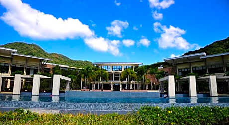 Pico De Loro 2BR