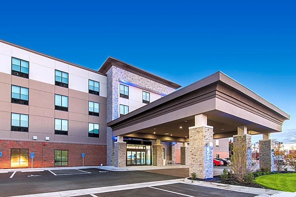 Holiday Inn Express & Suites - Atchison