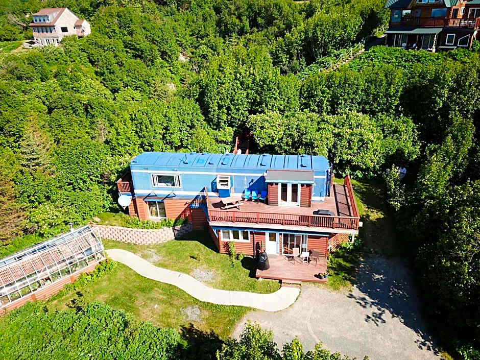 Alaska Adventure Cabins