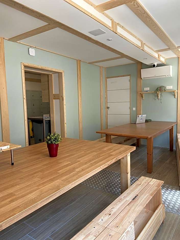 Bohobos Hostel