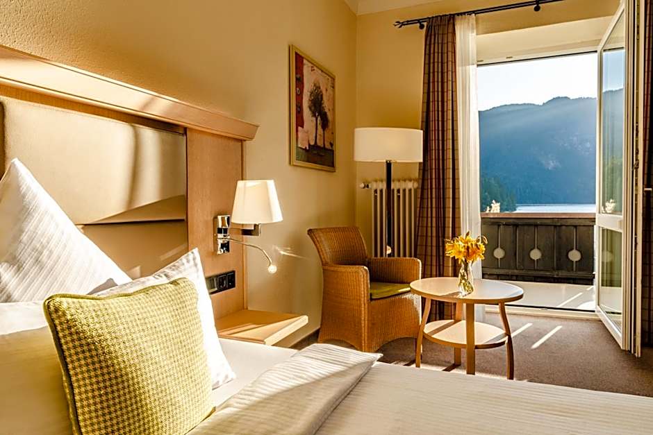 Eibsee Hotel