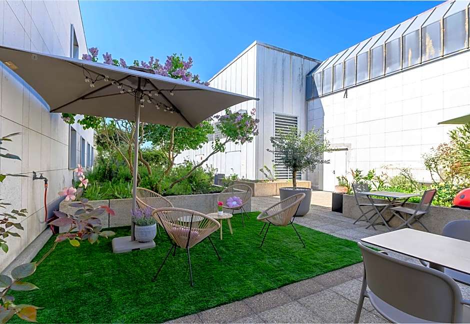 B&B HOTEL Versailles Le Chesnay