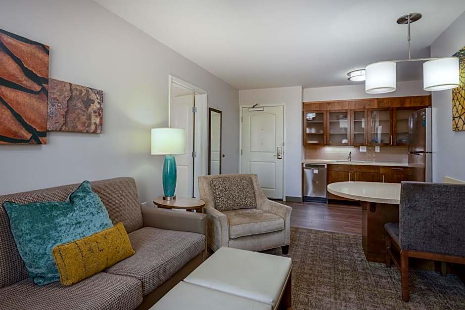 Staybridge Suites By Holiday Inn Gilbert - East Mesa By IHG