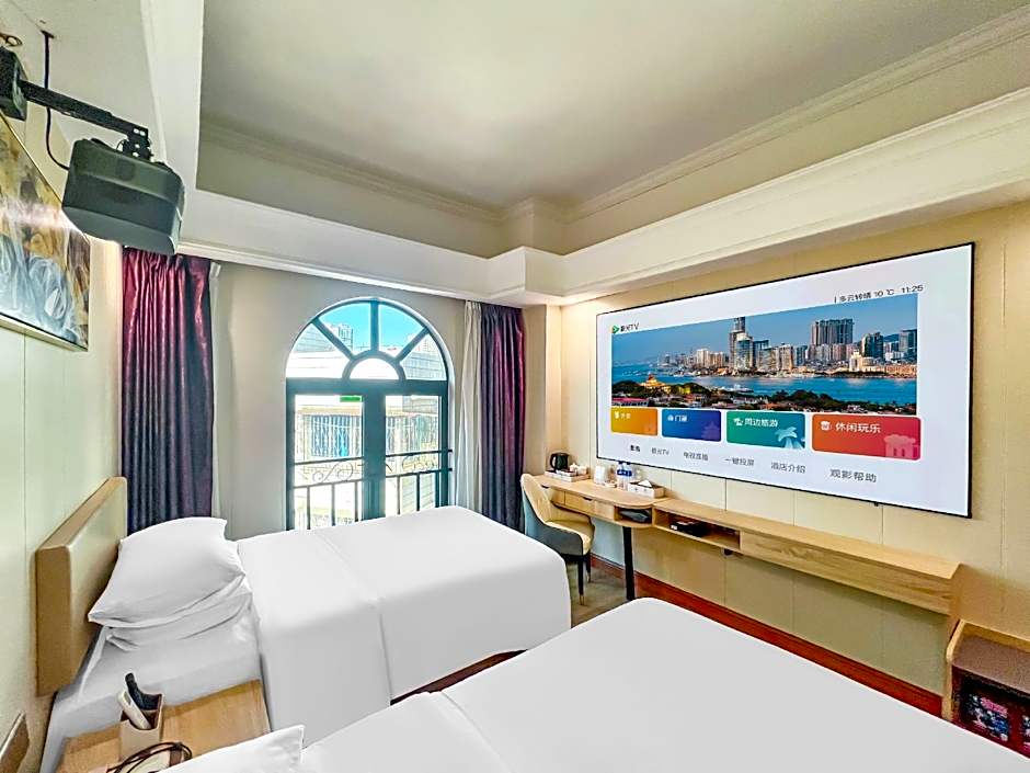 Vienna Hotel Zhuhai Xiangzhou Qinglv Road Theater