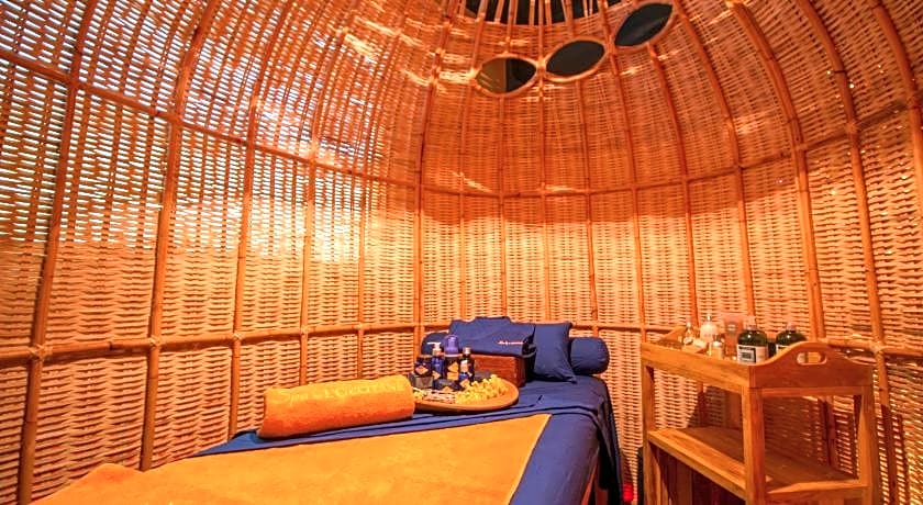 Kupu Kupu Jimbaran Beach Hotel & Spa by L'Occitane