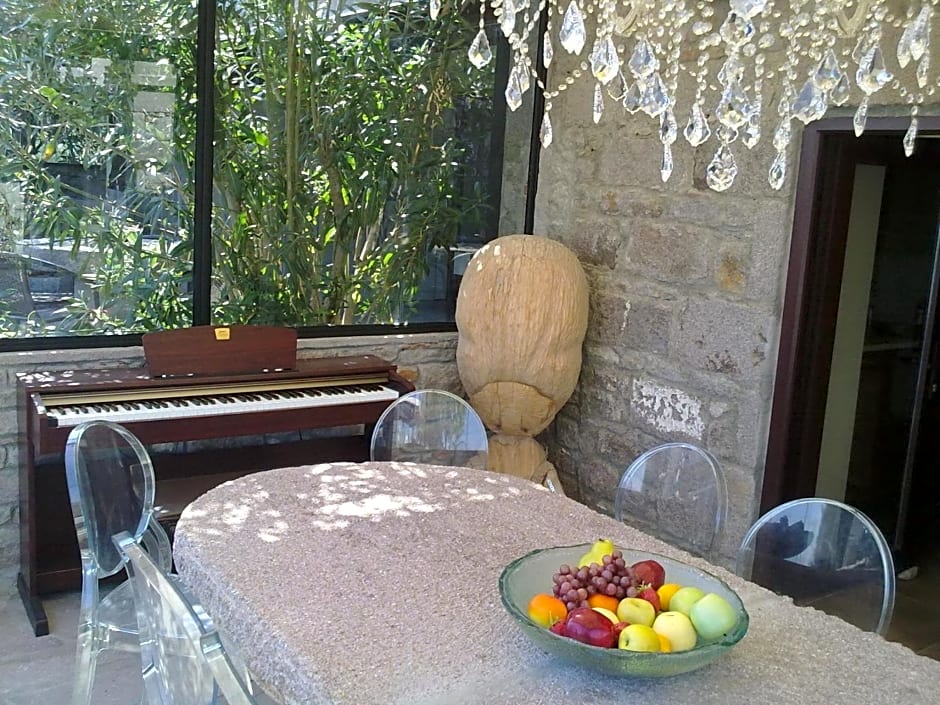 Assosyal Hotel