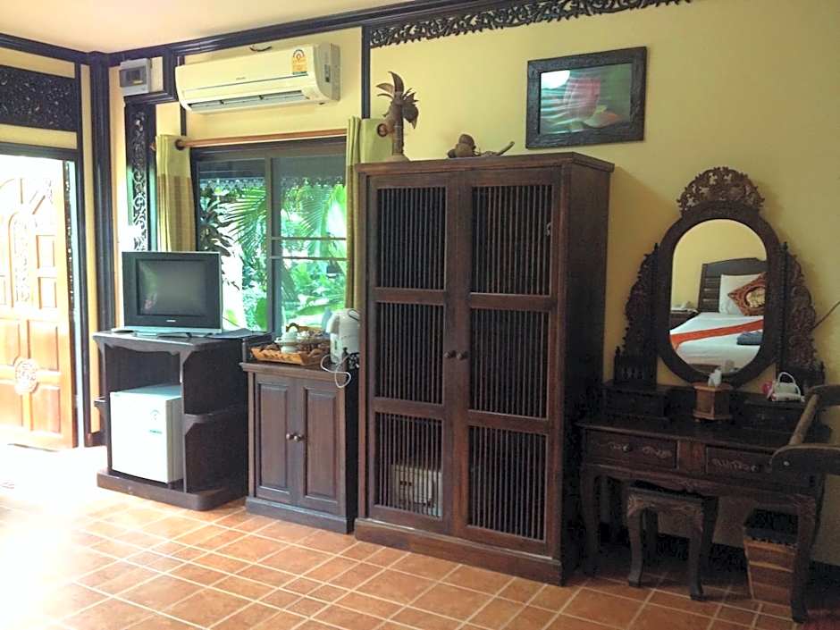 Paradise Pearl Bungalows