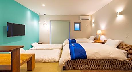 Green View Japanese Western Style Room