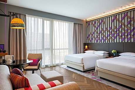 Executive Twin Room with Executive Lounge Access