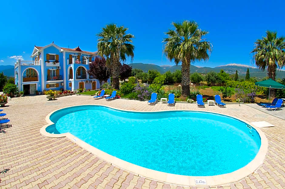 Nikos Studios and Apartments