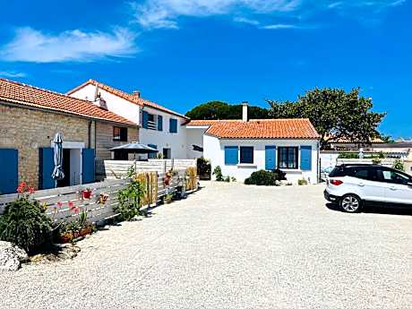 Clos des Aigrettes -6 Gîtes de charme et confort à 30m du Port de La Cotinière