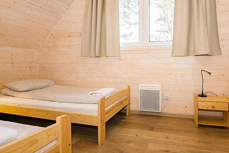 Old Tree Village & Restaurant