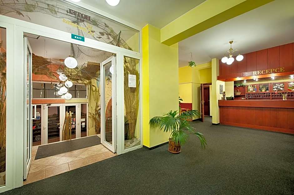 Hotel Henrietta