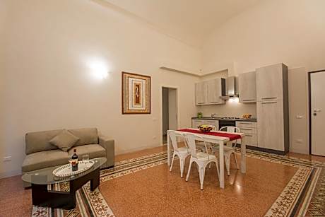 2 Bedroom Grand Apartment