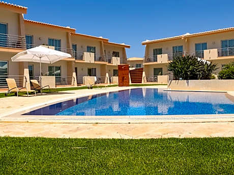 One-Bedroom Apartment with Sagres' View - First Floor
