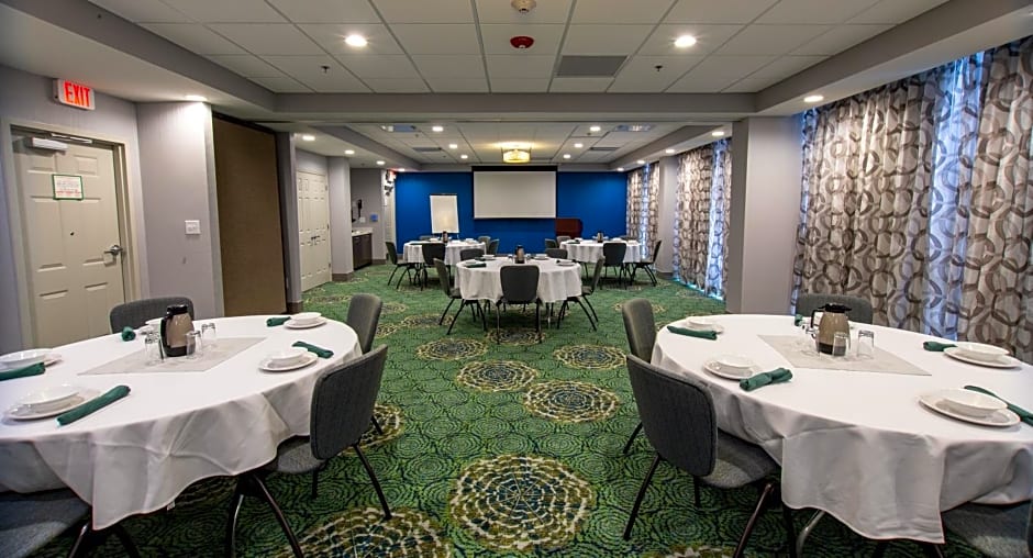 Holiday Inn Knoxville N - Merchant Drive By IHG